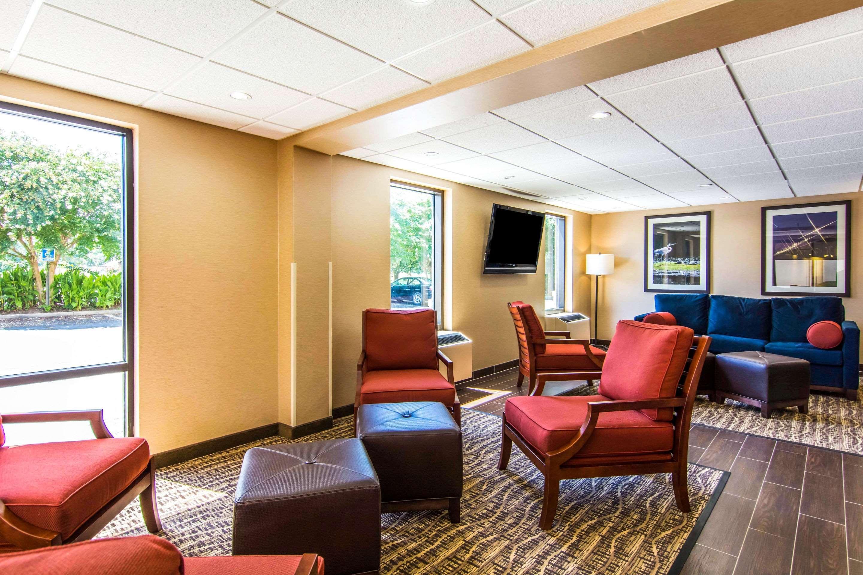 Comfort Inn Newport News-Williamsburg East Eksteriør billede
