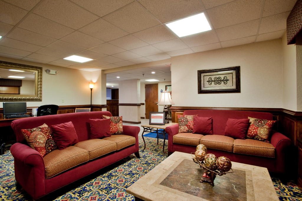 Comfort Inn Newport News-Williamsburg East Interiør billede